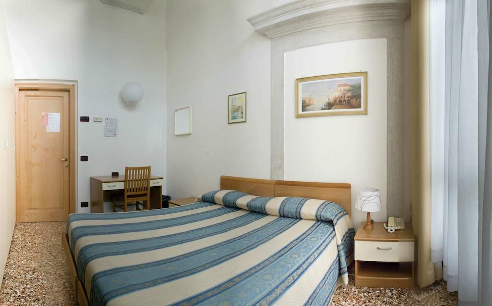 Bed and Breakfast Casa Sant'Andrea Венеция Экстерьер фото