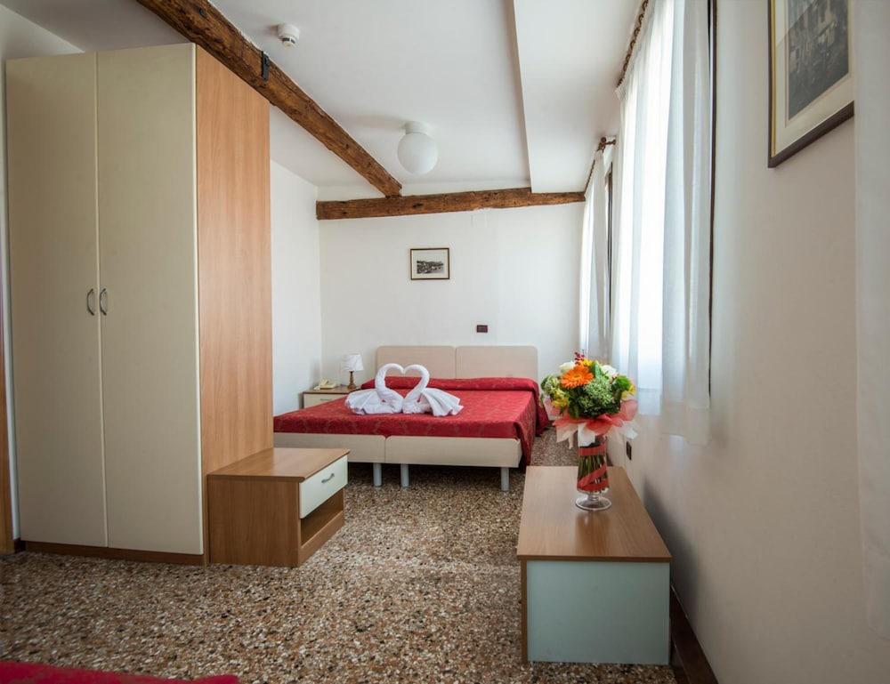 Bed and Breakfast Casa Sant'Andrea Венеция Экстерьер фото
