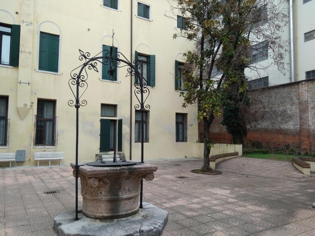 Bed and Breakfast Casa Sant'Andrea Венеция Экстерьер фото