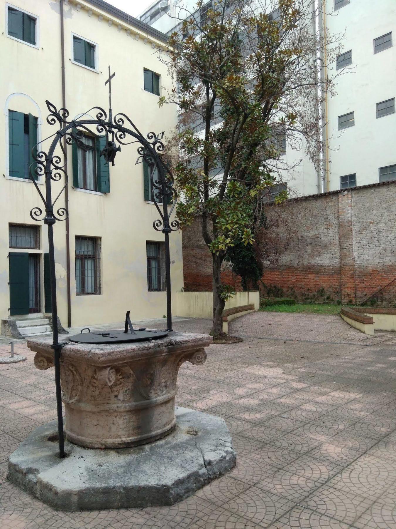 Bed and Breakfast Casa Sant'Andrea Венеция Экстерьер фото